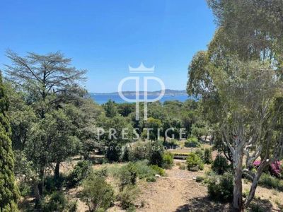 Luxury 4 bedroom Villa for sale in Grimaud, Provence Alpes Cote d'Azur