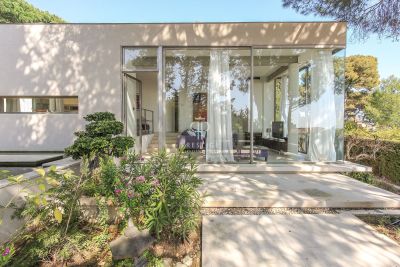 Immaculate 5 bedroom Villa for sale with sea and panoramic views in Saint Jean Cap Ferrat, Provence Alpes Cote d'Azur