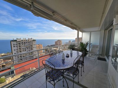 Spacious 2 bedroom Apartment for sale with sea view in Beausoleil, Provence Alpes Cote d'Azur