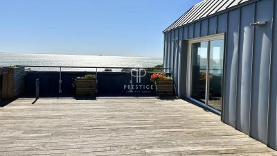 Stylish 4 bedroom Apartment for sale with panoramic and sea views in La Rochelle, Nouvelle Aquitaine