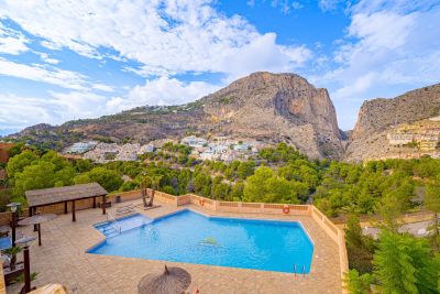 Authentic 2 bedroom Apartment with sea view in Mascarat, Calpe, Valencia