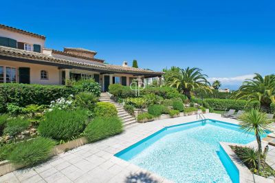 Luxury 7 bedroom House for sale with panoramic view in Super Cannes, Cannes, Provence Alpes Cote d'Azur