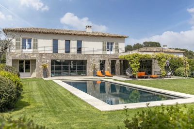 Wow factor 5 bedroom Villa for sale with countryside view in Mougins, Provence Alpes Cote d'Azur