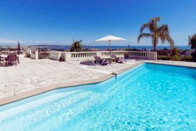 Beautiful 4 bedroom Villa for sale with Seaview in Golfe Juan, Provence Alpes Cote d'Azur