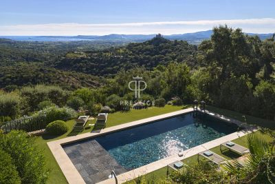Stylish 5 bedroom Villa for sale with panoramic and sea views in Grimaud, Provence Alpes Cote d'Azur