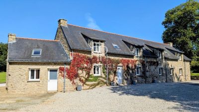 12 bedroom Country estate with Gites  for sale with countryside view with Income Potential in Plouray, Brittany