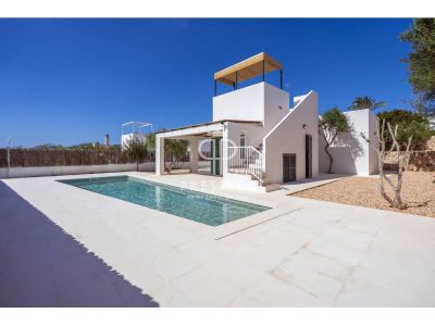 2 bedroom villa for sale, Son Bou, Southern Menorca, Menorca