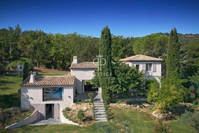 Stunning 4 bedroom Villa for sale with countryside view in Gassin, Provence Alpes Cote d'Azur