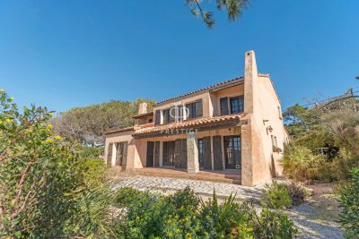 Unique 5 bedroom House for sale with panoramic and sea views in Saint Mandrier sur Mer, Provence Alpes Cote d'Azur