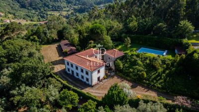 Authentic 5 bedroom House for sale with countryside view in Arcos de Valdevez, Northern Portugal