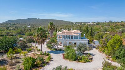 Stunning 7 bedroom Villa for sale with countryside and sea views in Moncarapacho, Algarve