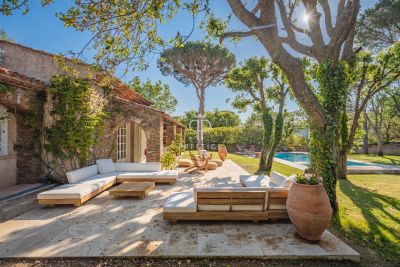 Authentic 5 bedroom House for sale in Grimaud, Provence Alpes Cote d'Azur