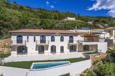 Immaculate 4 bedroom House for sale with panoramic view in Cabris, Provence Alpes Cote d'Azur