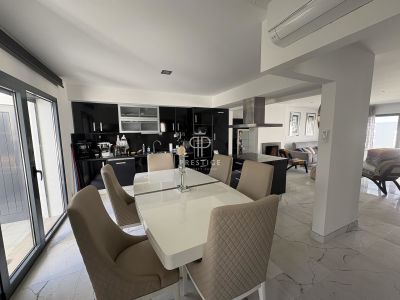 Stylish 3 bedroom Villa for sale in Salir do Porto, Central Portugal