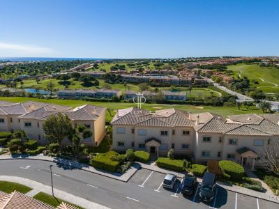 Bright 2 bedroom Apartment for sale with countryside view in Boavista Golf, Lagos, Algarve