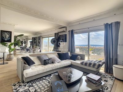 Stunning 2 bedroom Apartment for sale with panoramic and sea views in Californie, Cannes, Provence Alpes Cote d'Azur