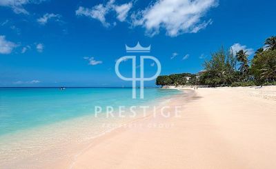 Beachfront 3 bedroom Penthouse Apartment for sale with sea view in Paynes Bay, Saint James