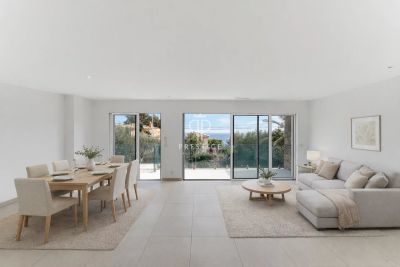 Stylish 4 bedroom Villa for sale with sea view in Cavalaire sur Mer, Provence Alpes Cote d'Azur