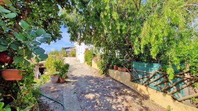 Character 5 bedroom Villa for sale with panoramic and sea views in Los Romanes, Andalucia