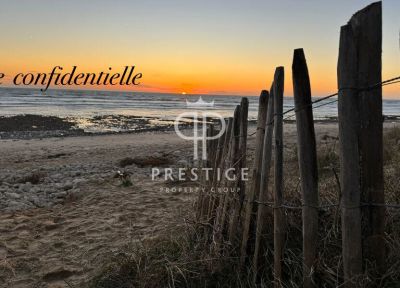 Prestige 5 bedroom Property for sale in Loix, Nouvelle Aquitaine