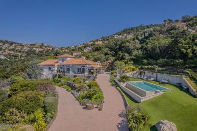 Stunning 5 bedroom Villa for sale with panoramic and sea views in Les Issambres, Provence Alpes Cote d'Azur