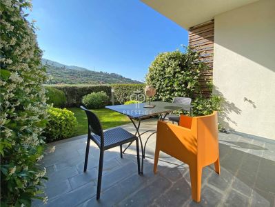 Beautiful 2 bedroom Apartment for sale with panoramic and sea views in Vallebona, Liguria