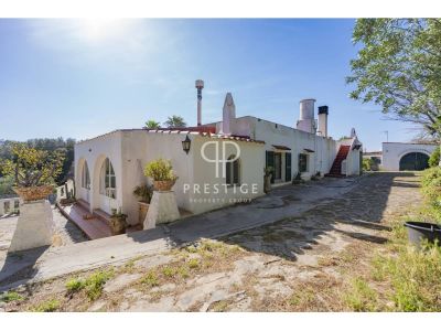 Inviting 3 bedroom Villa for sale with countryside view in Ciutadella de Menorca, Menorca