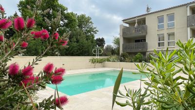2 bedroom apartment for sale, Uzes, Gard, Occitanie