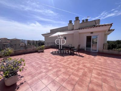 Stunning 2 bedroom Apartment for sale with sea view in Sa Coma, Mallorca