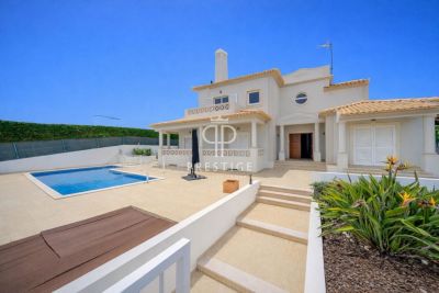 Perfect 3 bedroom Villa for sale in Albufeira, Algarve