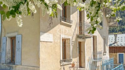 8 bedroom house for sale, La Plagne, Savoie, Auvergne Rhone Alpes