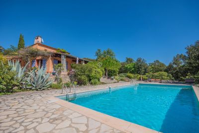 Authentic 8 bedroom House for sale with panoramic and countryside views in Entrecasteaux, Lorgues, Provence Alpes Cote d'Azur