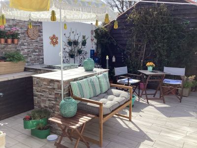 Renovated 3 bedroom Villa for sale in Sao Martinho do Porto, Central Portugal
