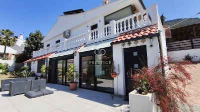 Unique 6 bedroom Villa for sale with countryside view in Alhaurin de la Torre, Andalucia
