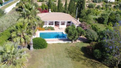 Authentic 3 bedroom House for sale with countryside view in Alhaurin el Grande, Andalucia
