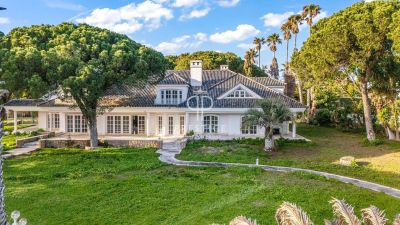 Unique 9 bedroom House for sale with countryside view in Quinta da Marinha, Cascais, Central Portugal