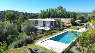 Immaculate 5 bedroom House for sale with countryside and panoramic views in Mougins, Provence Alpes Cote d'Azur