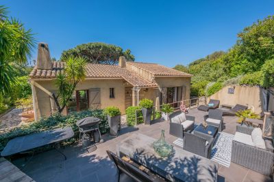 Authentic 3 bedroom House for sale with panoramic view in Sainte Maxime, Provence Alpes Cote d'Azur