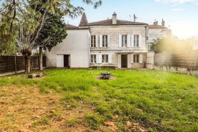 Authentic 5 bedroom House for sale in Le Bouscat, Nouvelle Aquitaine