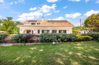 Authentic 6 bedroom Estate for sale with countryside and panoramic views in Sesimbra, Alentejo Southern Portugal