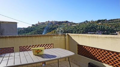 Renovated 2 bedroom Apartment for sale with panoramic view in Diano San Pietro, Liguria