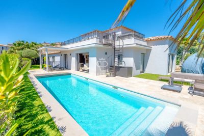 Stunning 4 bedroom Villa for sale in Sainte Maxime, Provence Alpes Cote d'Azur