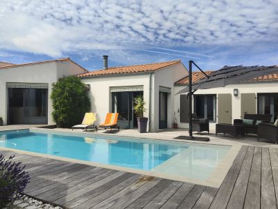 Immaculate 4 bedroom House for sale in La Flotte, Nouvelle Aquitaine