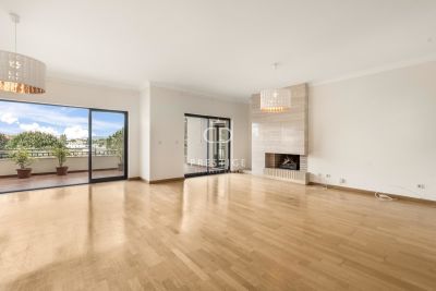 3 bedroom apartment for sale, Sintra, Lisbon District, Central Portugal