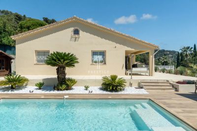 Beautiful 3 bedroom Villa for sale in La Colle Sur Loup, Provence Alpes Cote d'Azur