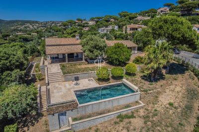 Immaculate 4 bedroom Villa for sale with panoramic and sea views in Sainte Maxime, Provence Alpes Cote d'Azur