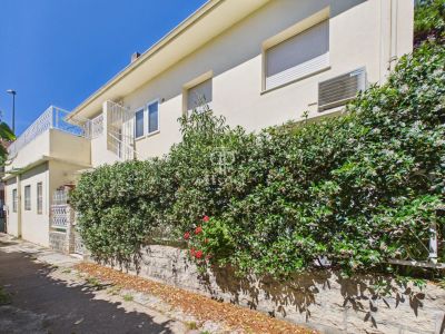 Bright 3 bedroom Townhouse for sale in Stanislas, Cannes, Provence Alpes Cote d'Azur