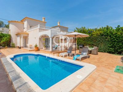Beautiful 3 bedroom Villa for sale with sea view in El Campello, Valencia