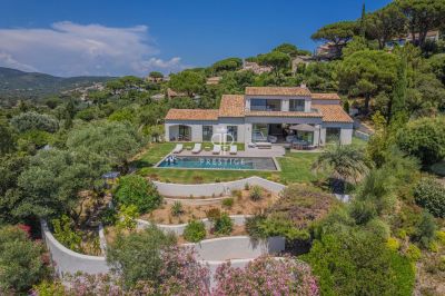 Beautiful 4 bedroom Villa for sale with sea and panoramic views in Sainte Maxime, Provence Alpes Cote d'Azur