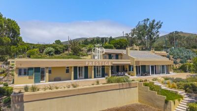 Unique 5 bedroom Estate for sale with sea view in Sintra, Central Portugal